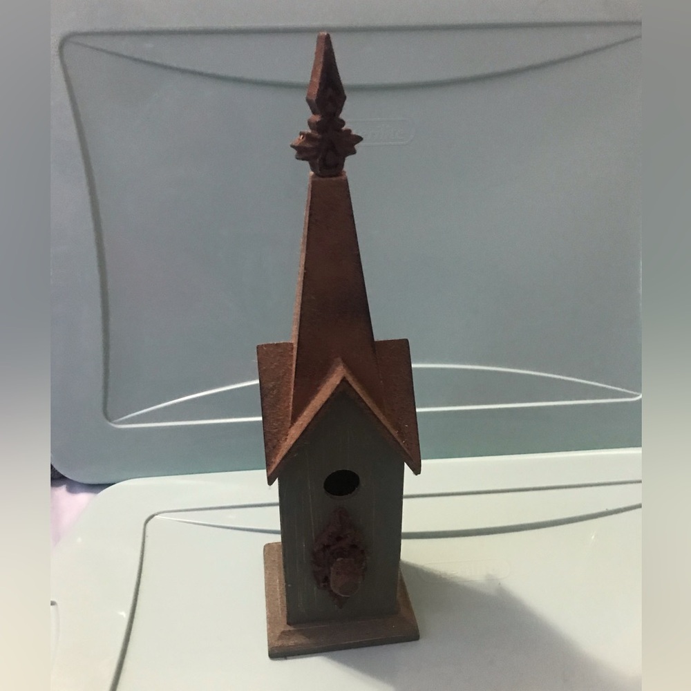 Bird house